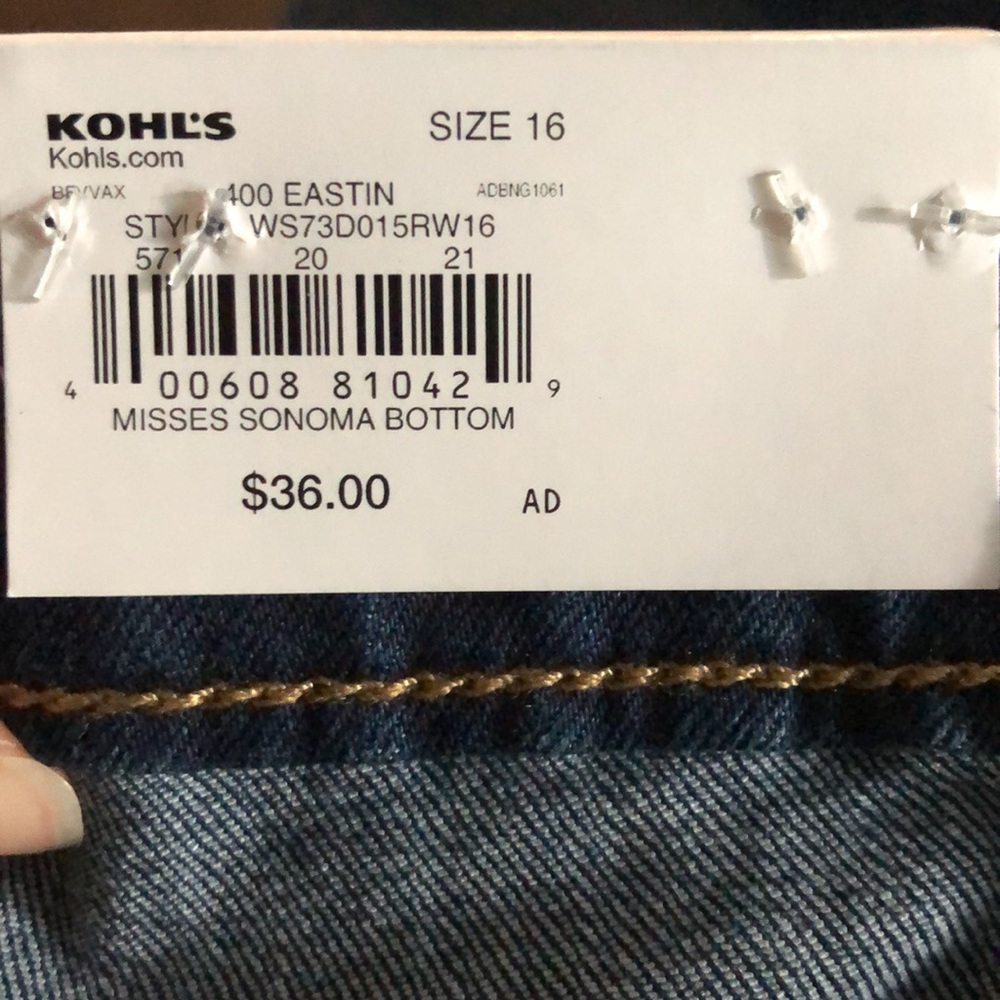 BRAND NEW Bootcut jeans - Picture 5 of 5